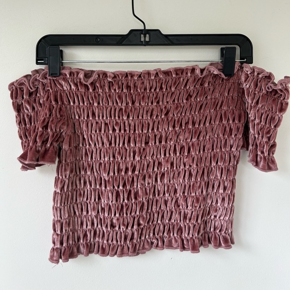 Wild fable off the shoulder top - Picture 3 of 4